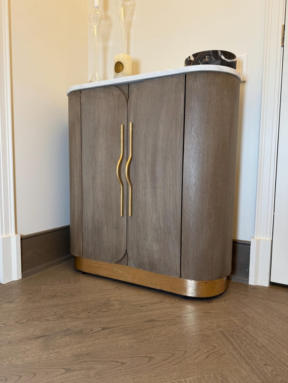 Modern Curved Arch Brass Cabinet Handles - Elevate Your Space